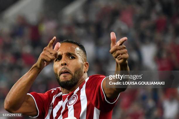 Olympiacos' Moroccan forward Youssef El-Arabi celebrates after scoring a goal during the UEFA Europa League Group D football match between Olympiacos...