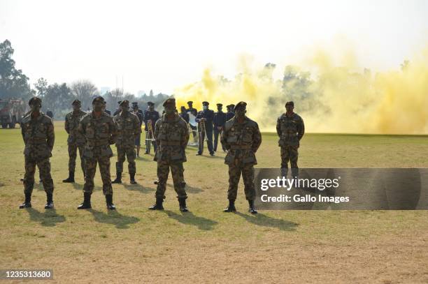 Saps Task Force The South African Police Force welcomes eleven Special Task Force ...