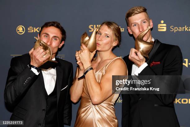 Martin Schulz, Aline Rotter-Focken and Florian Wellbrock during the Goldene Henne Award 2021 at Kongresshalle am Zoo Leipzig on September 17, 2021 in...