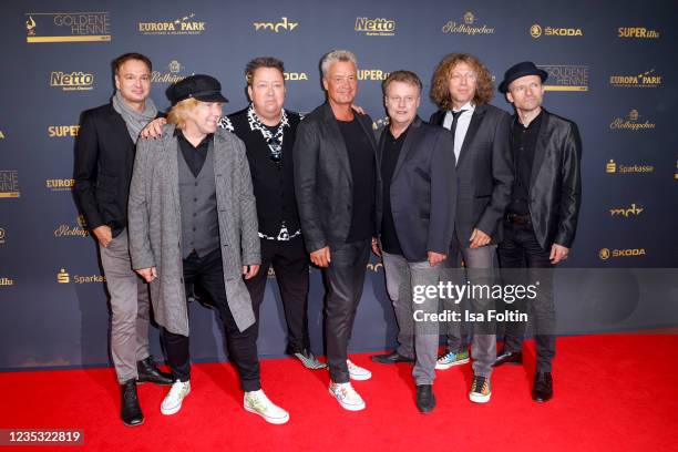 Singer Sebastian Krumbiegel and his band 'Die Prinzen' attend the Goldene Henne Award 2021 at Kongresshalle am Zoo Leipzig on September 17, 2021 in...