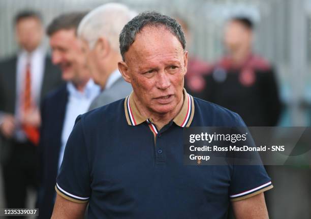 John Holt is pictured as a statue of legendary Dundee United manager Jim McLean is unveiled outside of Tannadice Stadium on September 18 in Dundee,...