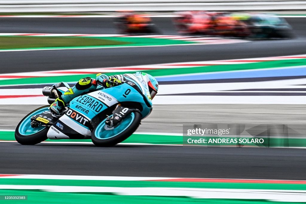 TOPSHOT-MOTO-PRIX-SMR-MOTO3
