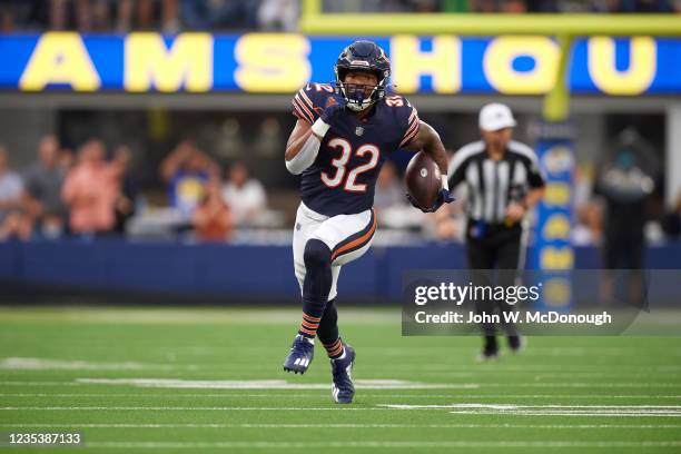 Chicago Bears David Montgomery in action, rushing vs Los Angeles Rams at SoFi Stadium. Inglewood, CA 9/12/2021 CREDIT: John W. McDonough