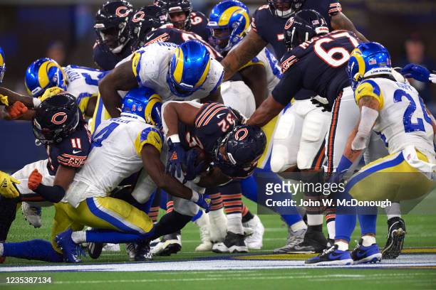 Chicago Bears David Montgomery in action, rushing vs Los Angeles Rams at SoFi Stadium. Inglewood, CA 9/12/2021 CREDIT: John W. McDonough