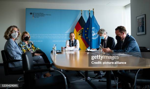 September 2021, US, New York: Heiko Maas , Foreign Minister, sits in a conference room at the German House, the Permanent Mission of the Federal...