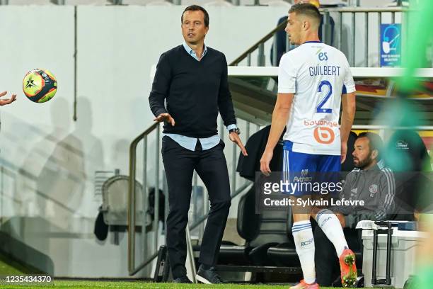 Julien Stéphan, coach of Racing Club de Strasbourg, gestures during the Ligue 1 Uber Eats match between Lens and Strasbourg at Stade Bollaert-Delelis...