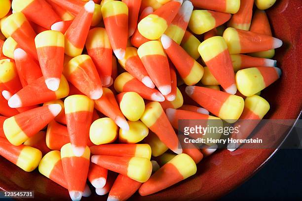 candy corn - candy corn imagens e fotografias de stock