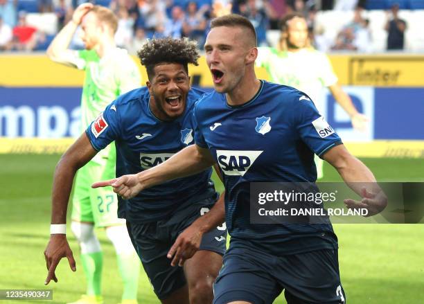 Hoffenheim's Czech defender Pavel Kaderabek celebrates the 3-1 during the German first division Bundesliga football match TSG 1899 Hoffenheim v VfL...