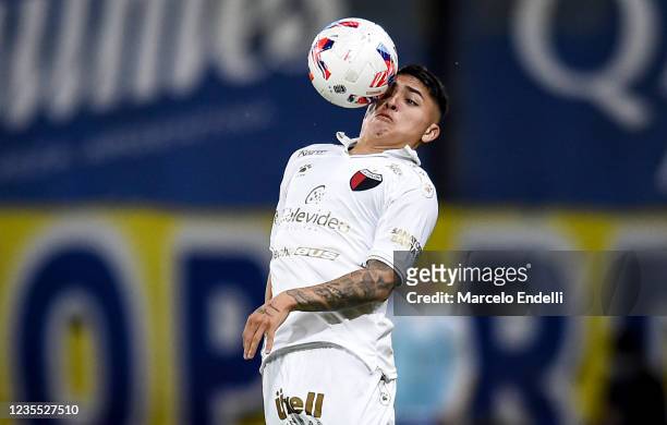 Facundo Farias of Colon controls the ball during a match between Boca Juniors and Colon as part of Torneo Liga Profesional 2021 at Estadio Alberto J....