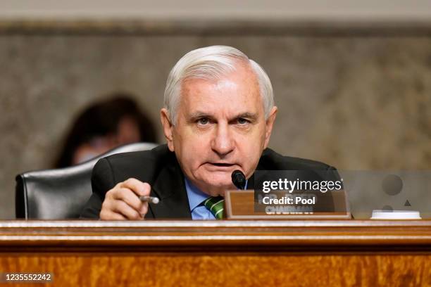 Jack Reed Portrait 1,569点のジャック リードの写真と高解像度写真 - Getty Images