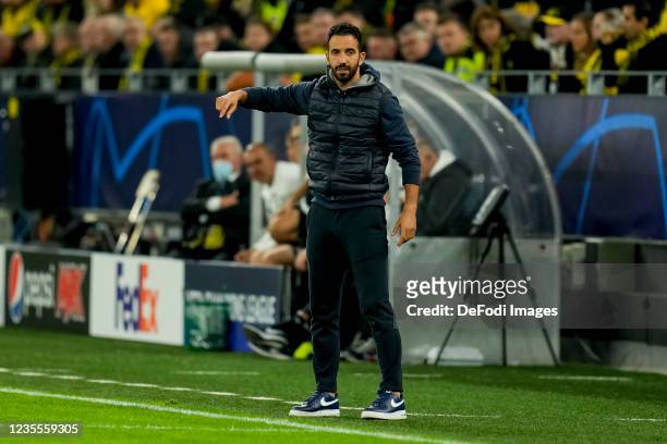 Head coach Ruben Filipe Marques Amorim of Sporting CP gestures during the UEFA Champions League group C match between Borussia Dortmund and Sporting...