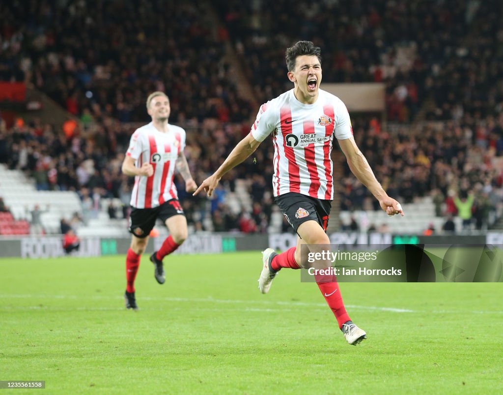 Sunderland v Cheltenham Town - Sky Bet League One