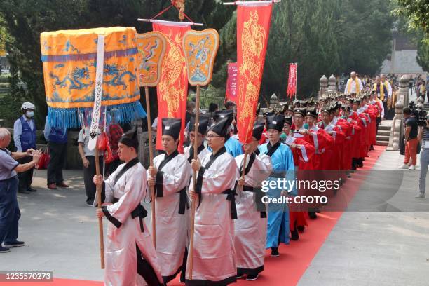 Confucian Ritual 420 Confucian Ceremony Stock Photos, High-Res Pictures, and Images ...
