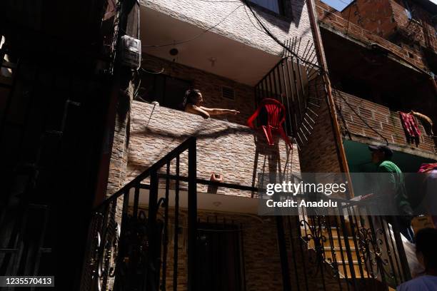 The Pablo Escobar neighborhood despite bearing the name of one of the drug lords in the history of Colombia, its inhabitants live with great harmony...