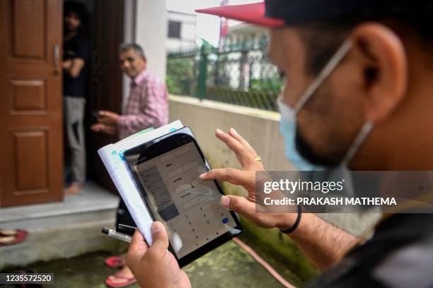 Enumarators 199 Census Enumerator Photos & High Res Pictures - Getty Images
