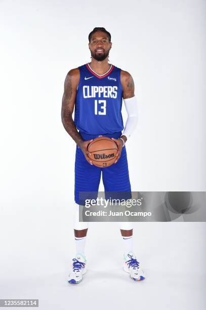 Paul George Photos and Premium High Res Pictures - Getty Images