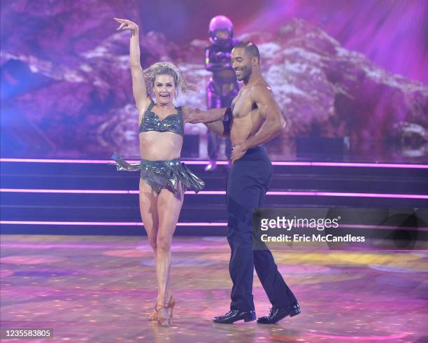 First Elimination The 15 celebrity and pro-dancer couples are back in the ballroom for a second week with the first elimination of the 2021 season,...