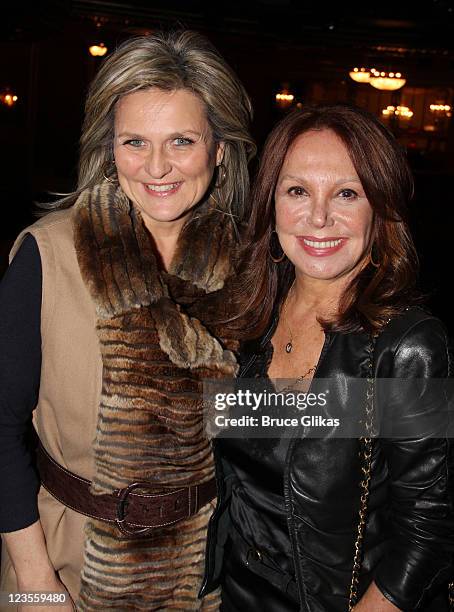 Cynthia McFadden and Marlo Thomas pose backstage at The hit musical "Priscilla, Queen of The Desert" on Broadway at The Palace Theater on March 18,...