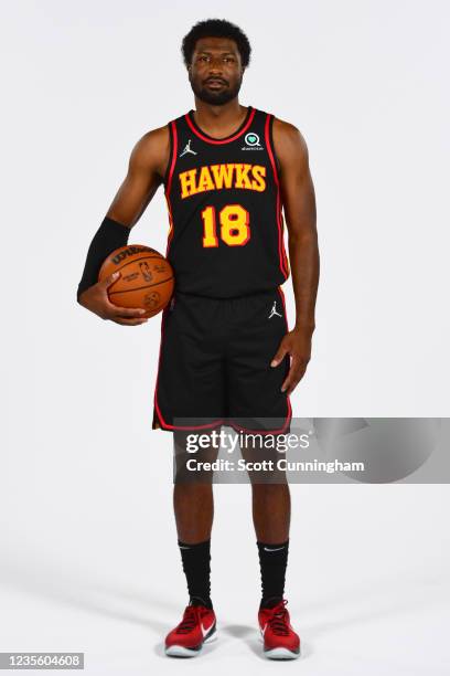 Solomon Hill of the Atlanta Hawks poses for a portrait during NBA Media Day on September 27, 2021 at PC&E Studio in Atlanta, Georgia. NOTE TO USER:...