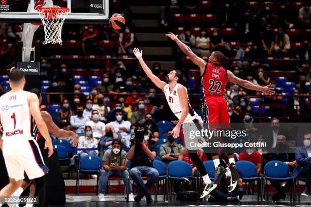 Alexey Shved, #91 of CSKA Moscow in action during the Turkish Airlines EuroLeague Regular Season Round 1 match between AX Armani Exchange Milan and...