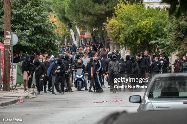 School incidents with attacks and fights against the police from squatting pupils in the vocational senior school of Evosmos who are backed by...