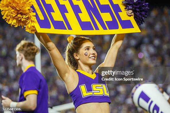 Addison Rae Lsu The LSU Tigers cheerleaders entertain the crowd during a game between ...