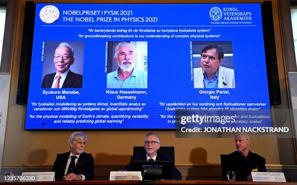 Goran K. Hansson , Secretary General of the Royal Swedish Academy of Sciences, and members of the Nobel Committee for Physics Thors Hans Hansson and...