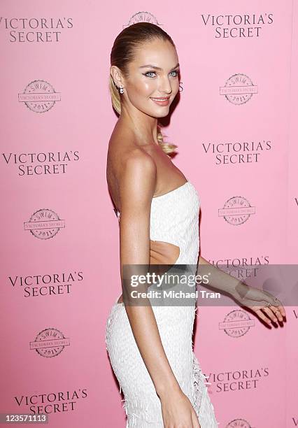 Candice Swanepoel arrives at Victoria's Secret celebrates 2011 swim season held at Club L on March 30, 2011 in West Hollywood, California.