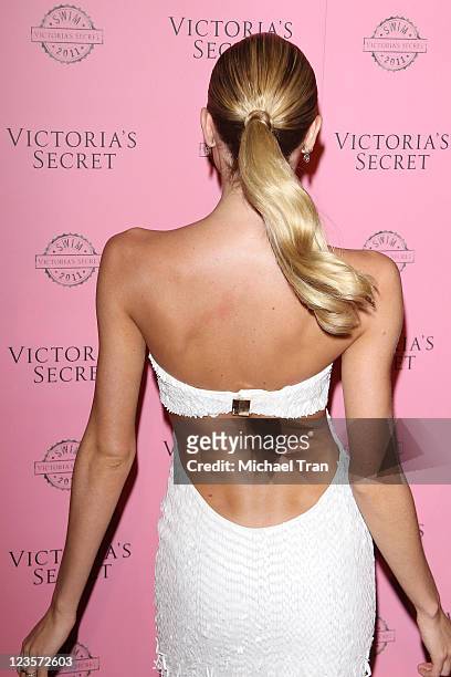 Candice Swanepoel arrives at Victoria's Secret celebrates 2011 swim season held at Club L on March 30, 2011 in West Hollywood, California.