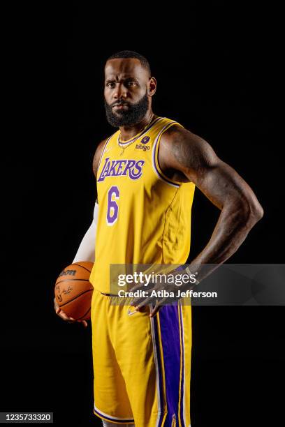 Lebron James Portraits Photos And Premium High Res Pictures Getty Images Lebron James Portraits Photos And Premium High Res Pictures Getty Images