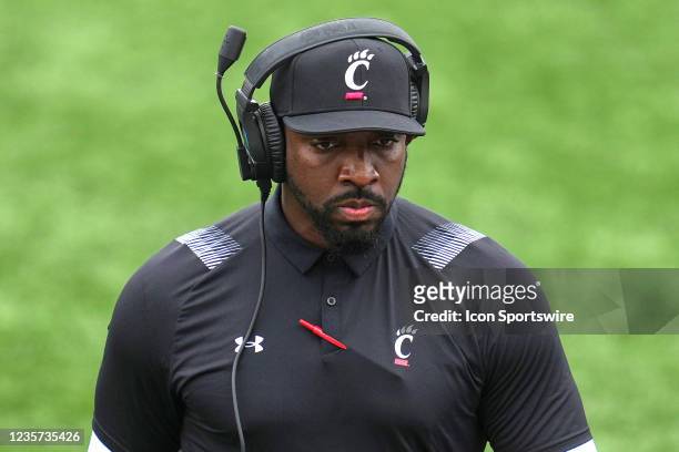 Cincinnati Bearcats defensive line coach Greg Scruggs looks on during a game between the Notre Dame Fighting Irish and the Cincinnati Bearcats on...