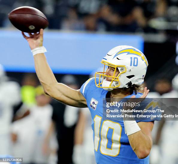 Los Angeles Chargers quarterback Justin Herbert passes against the