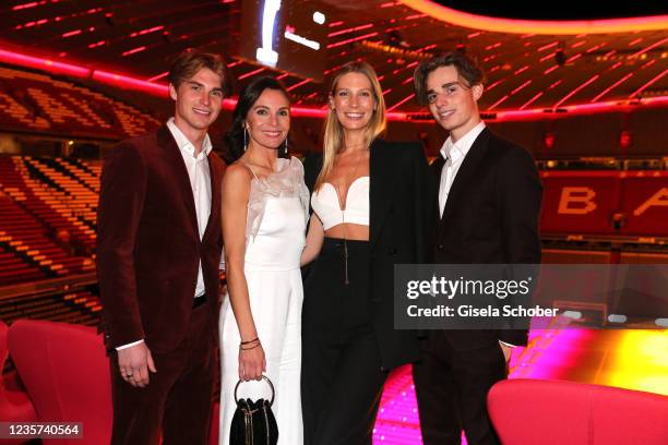 Phil Soda, Nadine Warmuth, Sarah Brandner, Niclas Kurstedt during the 14th Audi Generation Award 2021 at Allianz Arena on October 6, 2021 in Munich,...