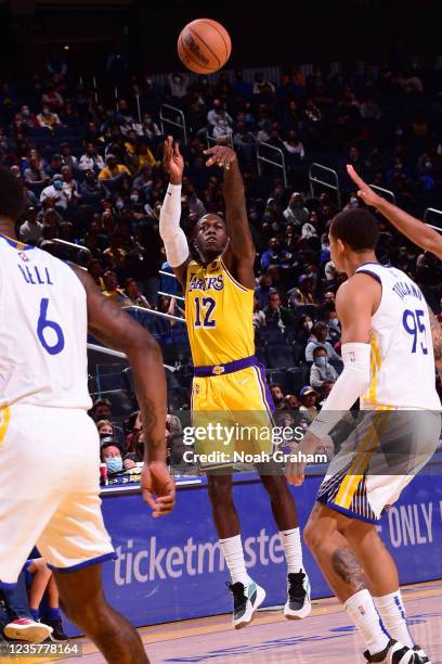 Kendrick Nunn of the Los Angeles Lakers shoots the ball during a preseason game against the Golden State Warriors on October 8, 2021 at Chase Center...