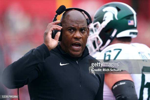 Head coach Mel Tucker of the Michigan State Spartans reacts on the sidelines during the second half of a game against the Rutgers Scarlet Knights at...