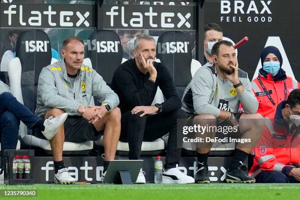 Assistant coach Alexander Zickler of Borussia Dortmund, head coach Marco Rose of Borussia Dortmund and assistant coach Rene Maric of Borussia...