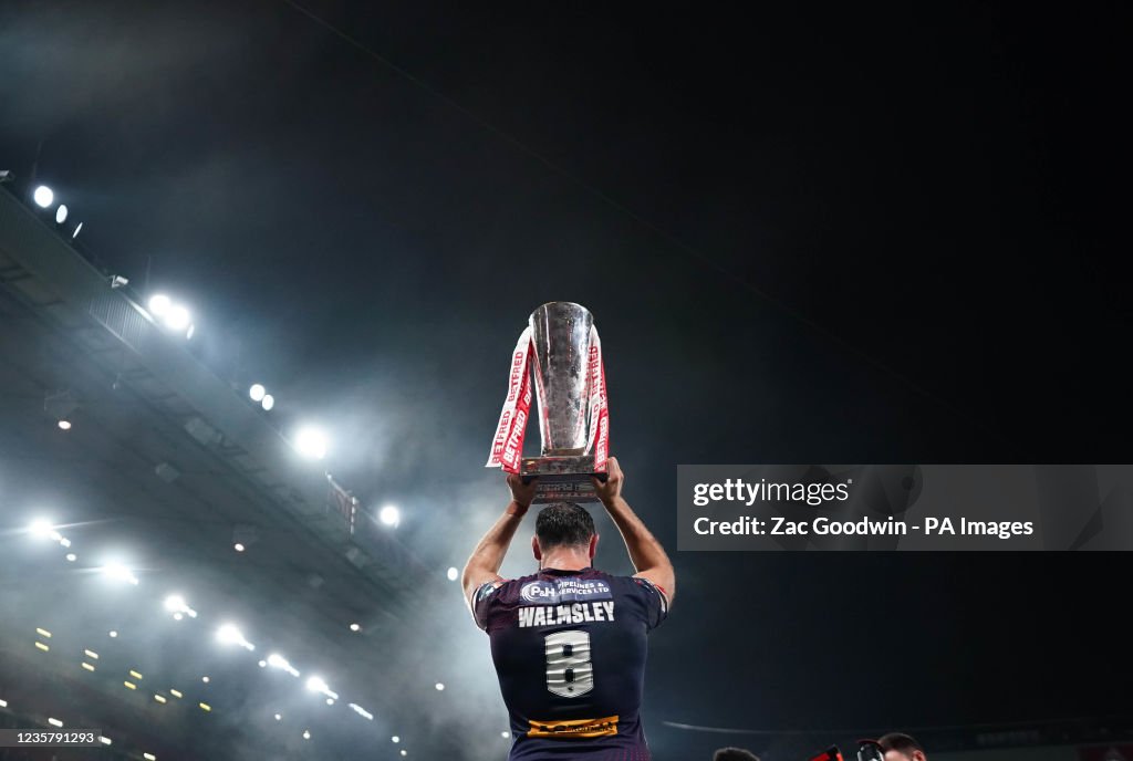 Catalans Dragons v St Helens - Betfred Super League - Grand Final - Old Trafford