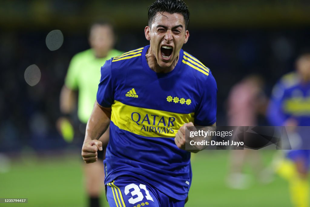 Boca Juniors v Lanus - Torneo Liga Profesional 2021