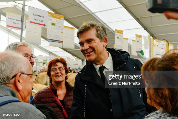 France. Arnaud Montebourg, former Minister of Economy and candidate for the 2022 presidential election speaks with visitors, at the 30th Sommet de l...