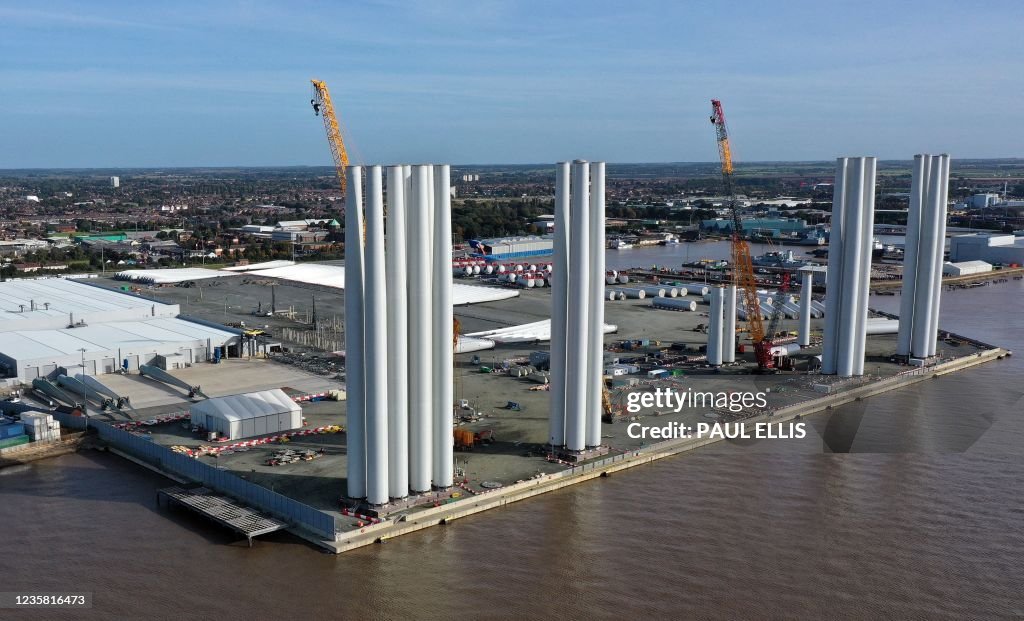 BRITAIN-CLIMATE-ENERGY