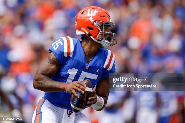 Florida Gators quarterback Anthony Richardson during the game between the Vanderbilt Commodores and the Florida Gators on October 9, 2021 at Ben Hill...