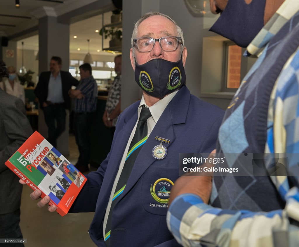 Launch of Persoonlike Vriendskappe Boere & Russe in South Africa