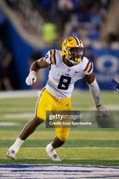 Tigers defensive end BJ Ojulari rushes on defense against the Kentucky Wildcats during a college football game on Oct. 9, 2021 at Kroger Field in...