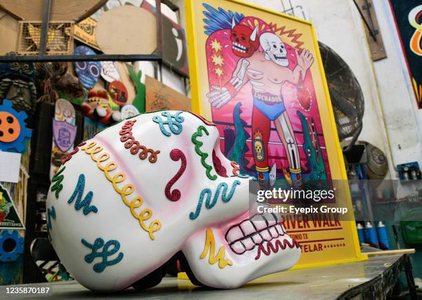 General view of monumental skulls, during the preparations for the Day of the Dead Parade 'Mexican roots' in the Visual Arts workshop "El Volador",...