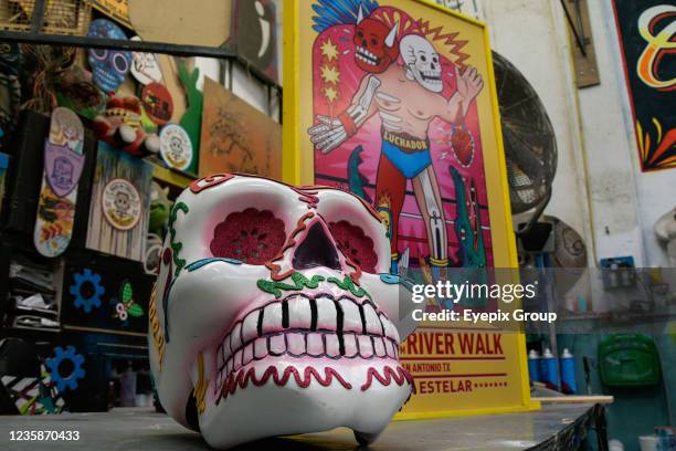 General view of monumental skulls, during the preparations for the Day of the Dead Parade 'Mexican roots' in the Visual Arts workshop "El Volador",...