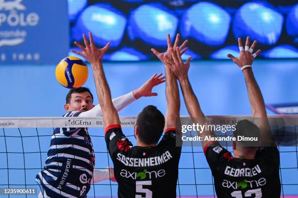Baptiste GELIER of Sete and David SOSSENHEIMER of Cannes and Krasimir GEORGIEV of Cannes during the Ligue A match between Sete and Cannes on October...