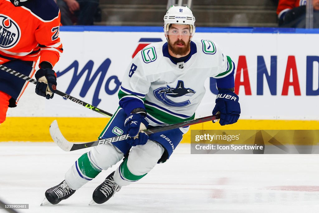 NHL: OCT 13 Canucks at Oilers