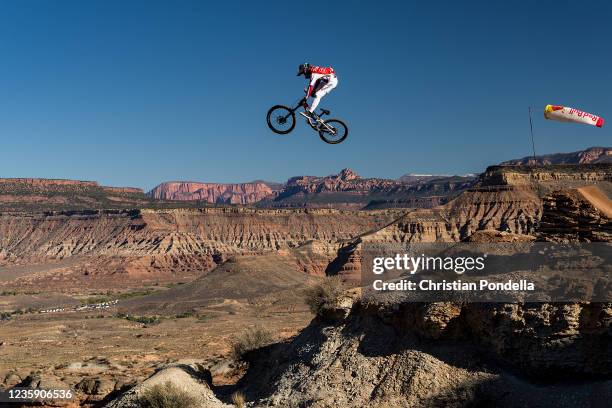 Joe Riddler Red Bull 960 Red Bull Rampage Photos & High Res Pictures - Getty Images