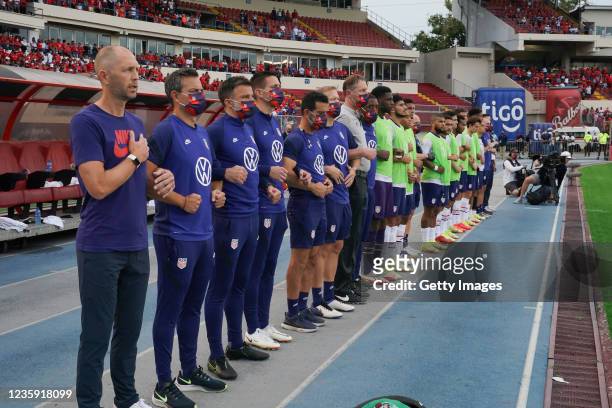 Team at the bench during the match between Panama and United States as part of the Concacaf 2022 FIFA World Cup Qualifier at Rommel Fernandez Stadium...