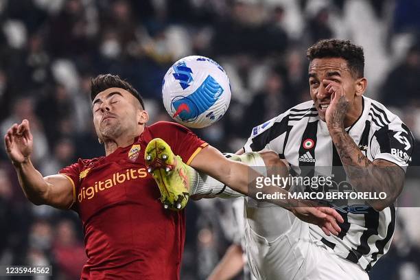 Roma's Italian forward Stephan El Shaarawy and Juventus' Brazilian defender Danilo go for the ball during the Italian Serie A football match between...